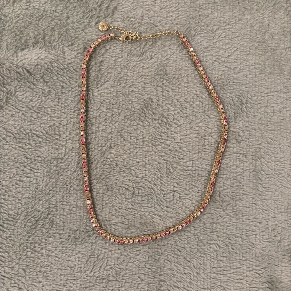 Elegant Gold and Pink Necklace